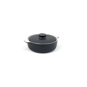 Round Ovenware Dish With Lid Black 2.2 Litre